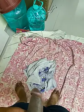 Ajzee online show from April 2026 08:33:01 PM