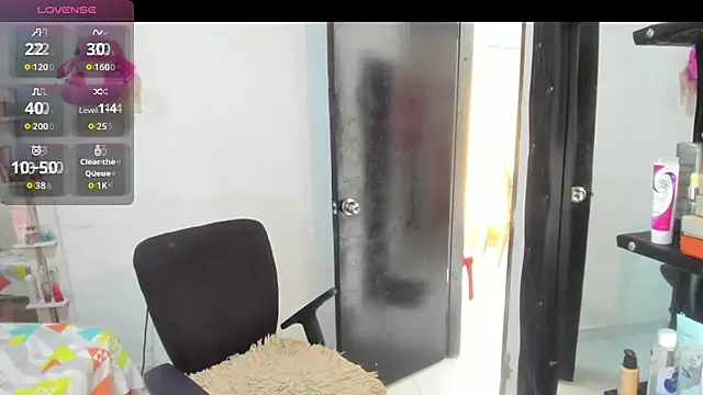 Ladyy Sweet22 online show from September 2025 01:38:01 PM