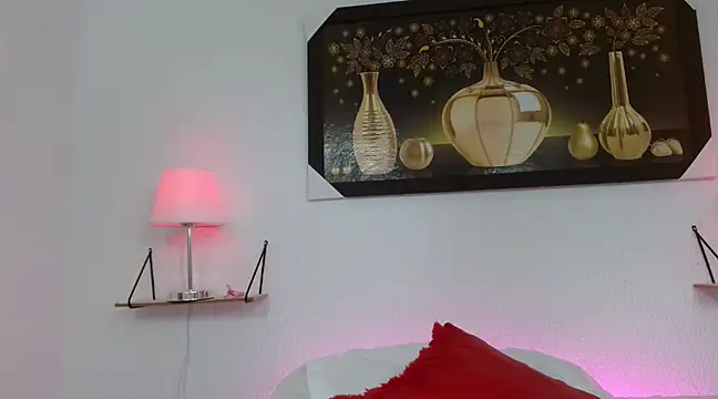 lunitadal online show from March 2025 03:57:02 PM