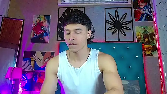 LiamAndrewzz online show from July 2026 05:25:02 AM