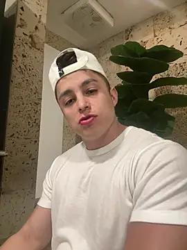 jalejoc1 online show from March 2025 01:45:01 AM