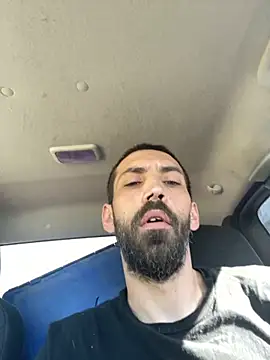 Snapshot of QueenM3 chatting on September 2025 04:18:02 PM QueenM3 online show from September 2025 04:18:02 PM