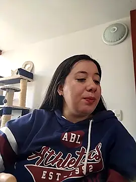 sweetie  annieee online show from September 2025 05:24:01 PM