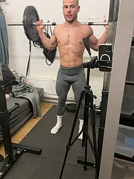 pesyelisa online show from February 2025 06:42:01 PM