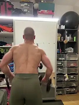 pesyelisa online show from February 2025 07:38:02 PM