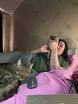 Naughtbaby 2025 online show from March 2026 12:38:02 PM