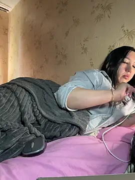 Snapshot of Naughtbaby_2025 chatting on May 2026 12:43:01 PM Naughtbaby 2025 online show from May 2026 12:43:01 PM