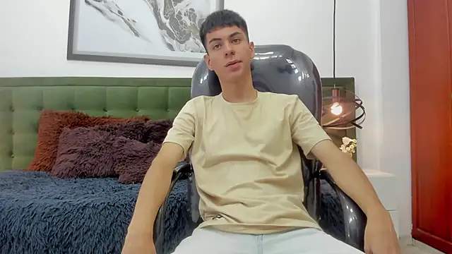 Johann sex online show from February 2026 05:00:02 PM