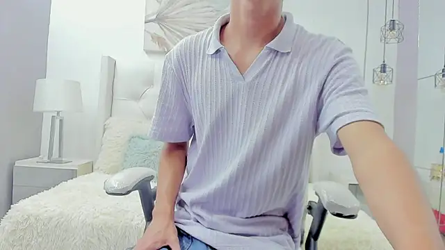 Johann sex online show from May 2026 05:53:01 PM