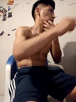 LeonRoots online show from March 2026 09:30:02 PM