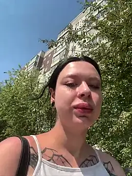 AlishaPrettyBlade online show from June 2026 03:54:02 AM