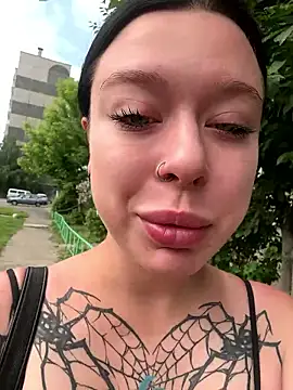 AlishaPrettyBlade online show from June 2026 03:59:02 AM