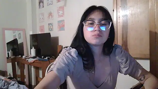 Arielle lov online show from November 2025 11:40:01 PM