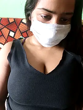 Snapshot of COZY_ROZI chatting on September 2025 08:04:02 AM COZY ROZI online show from September 2025 08:04:02 AM