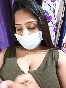 Snapshot of COZY_ROZI chatting on September 2025 04:54:02 PM COZY ROZI online show from September 2025 04:54:02 PM