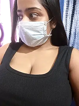 Snapshot of COZY_ROZI chatting on November 2025 11:01:02 AM COZY ROZI online show from November 2025 11:01:02 AM