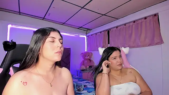 Cristal Smith20 online show from April 2026 11:02:02 AM