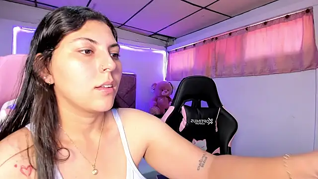 Cristal Smith20 online show from June 2026 02:50:02 PM