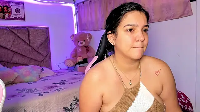 Cristal Smith20 online show from July 2026 12:11:01 PM