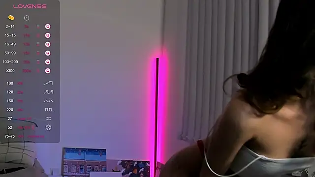 Snapshot of Andrea_tasty chatting on March 2025 07:03:02 PM Andrea tasty online show from March 2025 07:03:02 PM