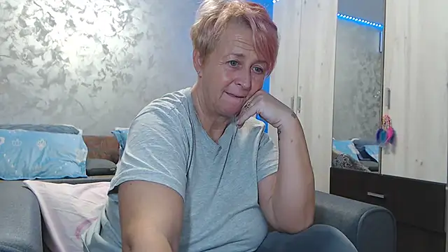 RosesandLillies online show from January 2025 06:34:02 PM