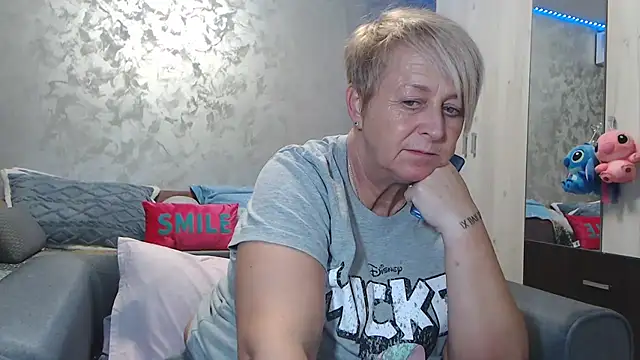 RosesandLillies online show from February 2026 06:17:02 PM