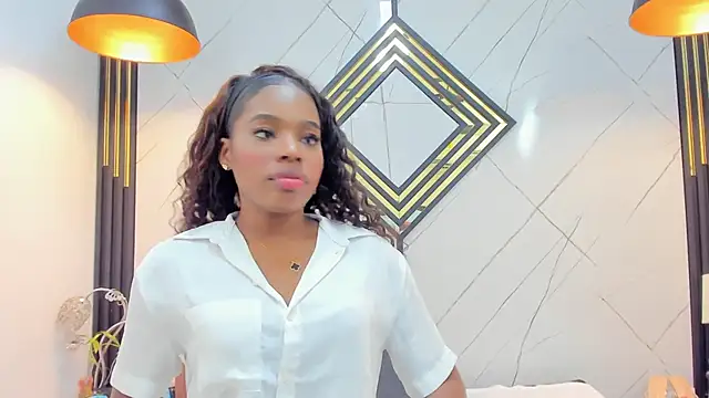 Snapshot of EmilyDiaaz chatting on March 2025 04:28:02 PM EmilyDiaaz online show from March 2025 04:28:02 PM