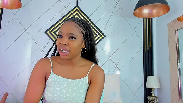 Snapshot of EmilyDiaaz chatting on October 2025 12:17:01 PM EmilyDiaaz online show from October 2025 12:17:01 PM