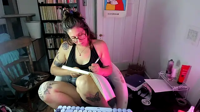 Rosiee69  online show from September 2025 07:15:02 PM