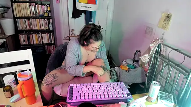 Snapshot of Rosiee69_ chatting on November 2025 02:21:01 AM Rosiee69 online show from November 2025 02:21:01 AM