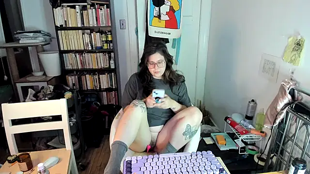 Snapshot of Rosiee69_ chatting on November 2025 09:42:02 PM Rosiee69 online show from November 2025 09:42:02 PM