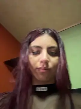 Emily-teen online show from February 2026 08:27:01 PM