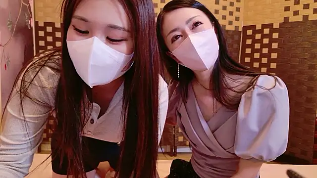 Snapshot of noa_chi chatting on October 2025 03:40:02 AM noa chi online show from October 2025 03:40:02 AM