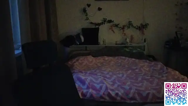 boozekirs  online show from February 2026 02:41:01 AM