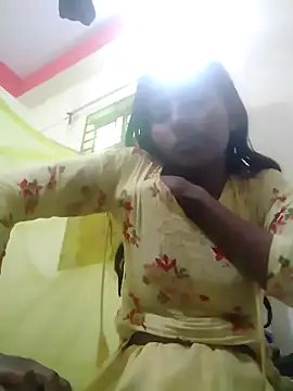 Snapshot of SEXY-boudi43 chatting on February 2025 02:18:01 AM SEXY-boudi43 online show from February 2025 02:18:01 AM