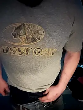 Snapshot of Cummaker69 chatting on December 2025 04:43:01 AM Cummaker69 online show from December 2025 04:43:01 AM