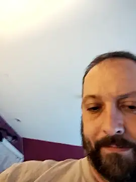 Snapshot of Cummaker69 chatting on January 2026 01:15:01 PM Cummaker69 online show from January 2026 01:15:01 PM