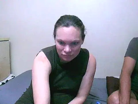 Snapshot of redsparrowXxXx chatting on October 2025 03:12:02 PM redsparrowXxXx online show from October 2025 03:12:02 PM