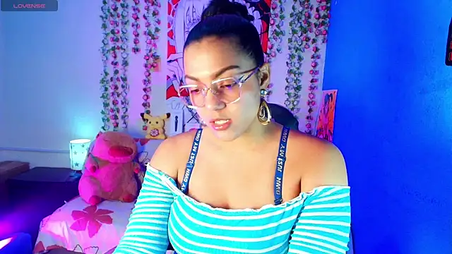 Vicky Miller 05 online show from May 2026 07:21:01 PM