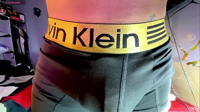 jeffvalemtino online show from February 2026 11:42:02 PM