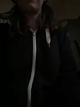 Snapshot of Hildas chatting on February 2026 02:00:02 PM Hildas online show from February 2026 02:00:02 PM