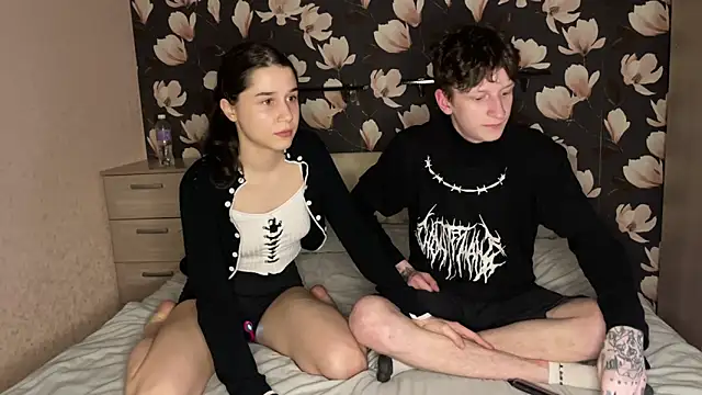 baby lesi online show from April 2026 06:27:01 PM