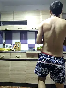 Snapshot of andreiiiii2025 chatting on March 2025 09:45:02 AM andreiiiii2025 online show from March 2025 09:45:02 AM