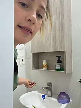 Shiarami online show from February 2026 02:21:02 PM