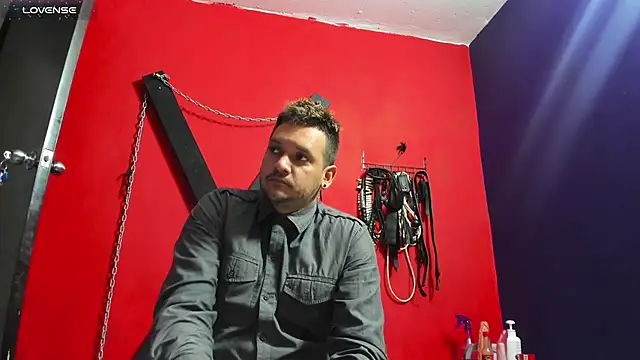 Snapshot of BDSM_SUBMISSION3 chatting on February 2025 12:38:02 AM BDSM SUBMISSION3 online show from February 2025 12:38:02 AM