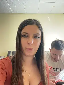 Snapshot of NennaAndPhilip chatting on March 2025 12:23:02 PM NennaAndPhilip online show from March 2025 12:23:02 PM