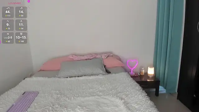  lucianapalmer online show from February 2026 11:58:02 AM