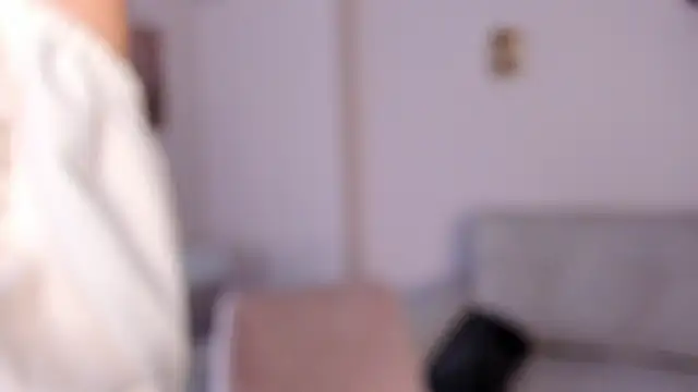 SunnivaCovil online show from February 2025 01:07:01 PM