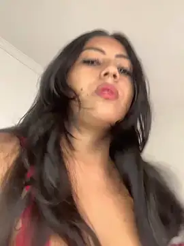 zoe mount online show from February 2025 06:46:02 PM