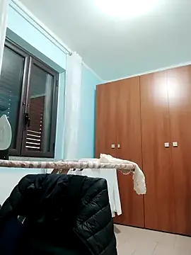 Snapshot of Dolcecurvy chatting on November 2025 03:56:02 PM Dolcecurvy online show from November 2025 03:56:02 PM